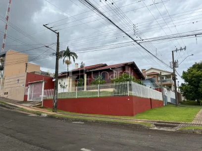 Casa com 3 Dormitórios
