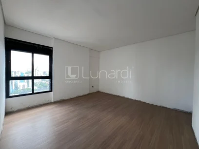 Foto Apartamento com 3 Suítes