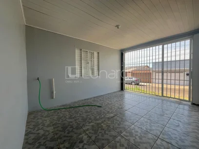 Foto Casa com 2 Dormitórios