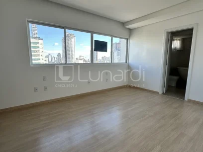 Foto Apartamento com 3 Suítes