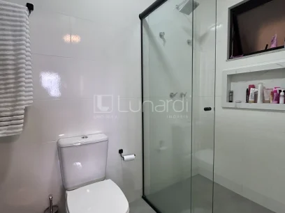 Foto Apartamento com 2 Dormitórios