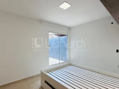 Foto Casa com 3 Dormitórios