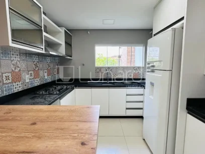 Foto Casa com 3 Dormitórios