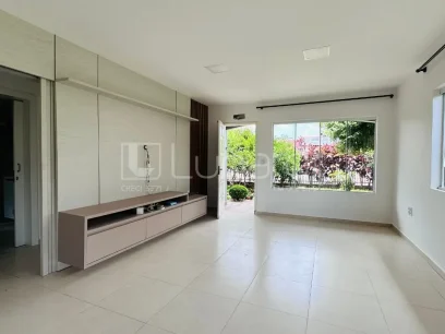 Foto Casa com 3 Dormitórios