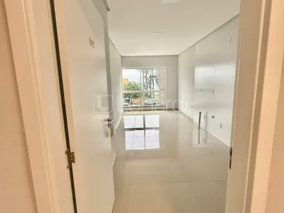 Foto Apartamento com 2 Dormitórios