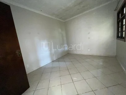 Foto Casa com 3 Dormitórios