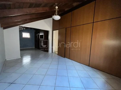 Foto Casa com 3 Dormitórios