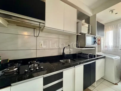 Foto Apartamento com 2 Dormitórios