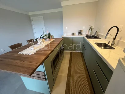 Apartamento com 2 Dormitórios