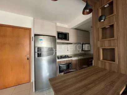 Foto Apartamento com 2 Dormitórios