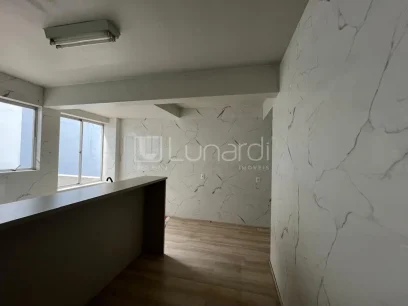 Foto Apartamento com 3 Dormitórios