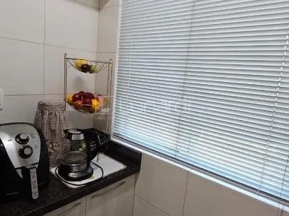 Foto Apartamento com 2 Dormitórios