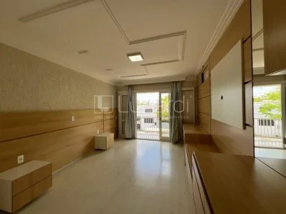 Foto Casa com 4 Dormitórios