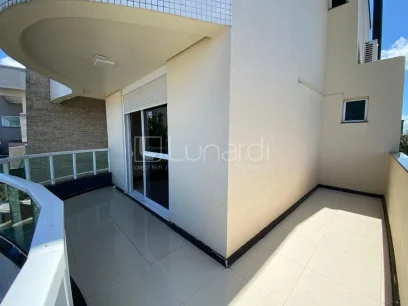 Foto Sobrado com 3 Dormitórios