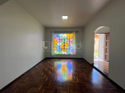 Foto Casa com 4 Dormitórios