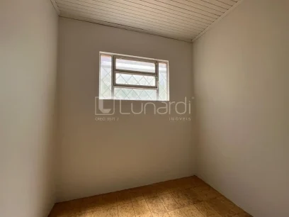 Foto Casa com 4 Dormitórios