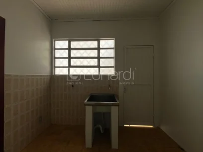 Foto Casa com 4 Dormitórios