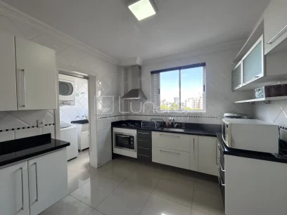 Foto Apartamento com 3 Dormitórios
