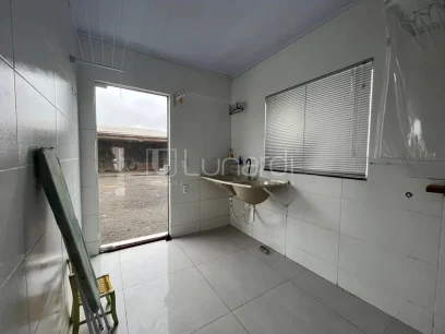 Foto Casa com 3 Dormitórios