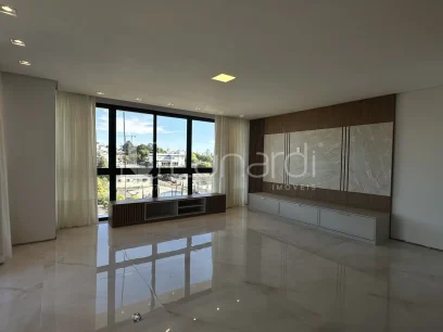 Foto Apartamento com 3 Suítes