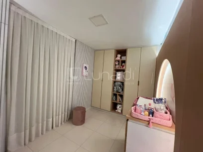 Foto Sobrado com 3 Suítes