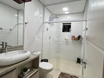 Foto Sobrado com 3 Suítes