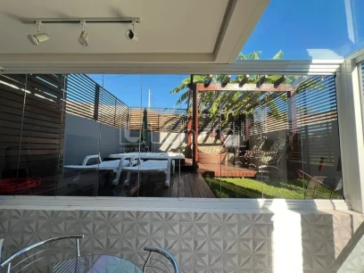 Foto Sobrado com 3 Suítes