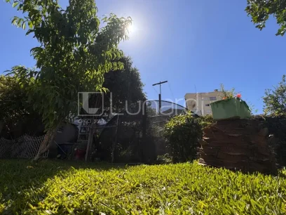 Foto Casa com 3 Dormitórios