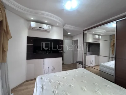 Foto Apartamento com 3 Dormitórios