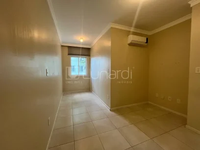 Foto Apartamento com 2 Dormitórios