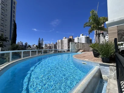 Foto Cobertura com 4 Suítes