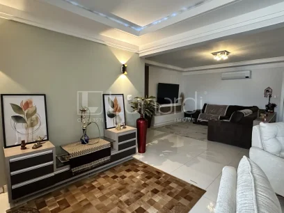 Foto Cobertura com 3 Suítes