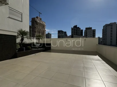 Foto Apartamento com 3 Suítes