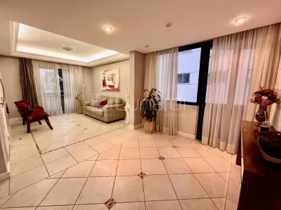 Foto Apartamento Duplex com 3 Dormitórios