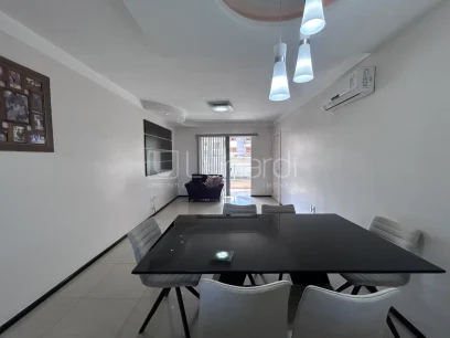 Foto Apartamento com 3 Dormitórios