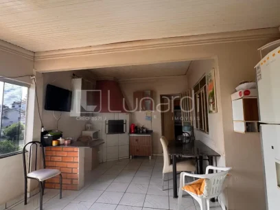 Foto Casa com 6 Dormitórios