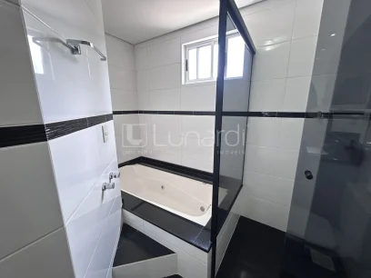 Foto Apartamento com 3 Dormitórios