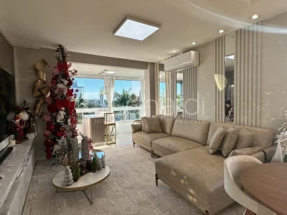 Foto Apartamento com 4 Dormitórios