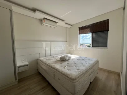 Foto Apartamento com 2 Dormitórios