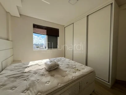 Foto Apartamento com 2 Dormitórios