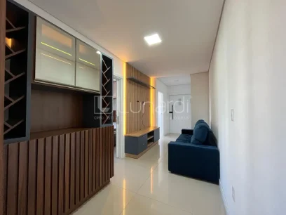 Foto Apartamento com 2 Dormitórios