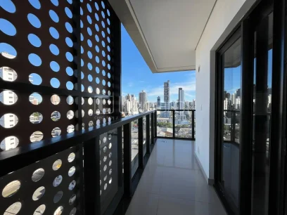 Foto Apartamento com 2 Dormitórios