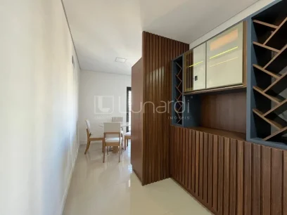 Foto Apartamento com 2 Dormitórios
