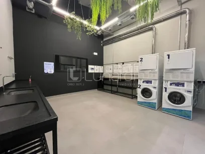 Foto Apartamento com 2 Dormitórios