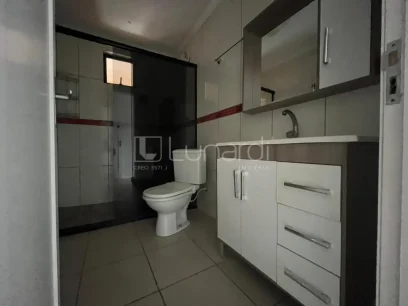 Foto Apartamento com 3 Dormitórios