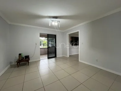 Foto Apartamento com 3 Dormitórios