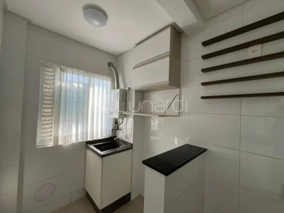 Foto Apartamento com 2 Dormitórios