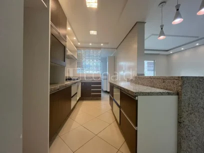 Foto Apartamento com 3 Dormitórios