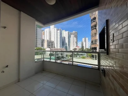 Foto Apartamento com 3 Dormitórios