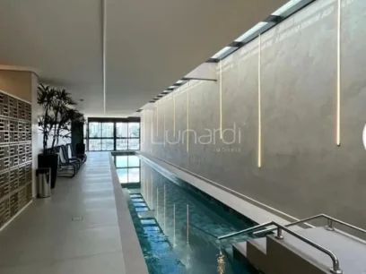 Foto Apartamento com 2 Dormitórios